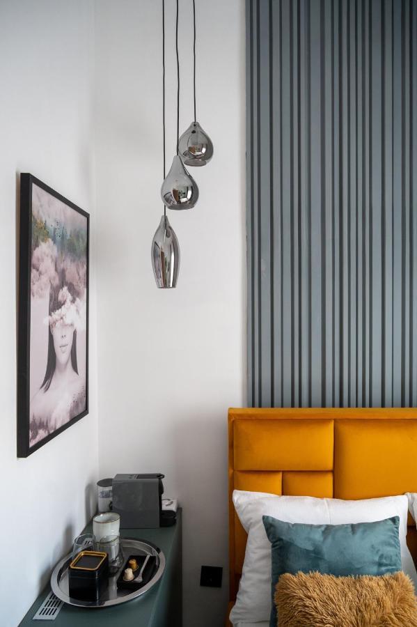 Natali Luxury Suites- Mini Rooms เบลเกรด ภายนอก รูปภาพ