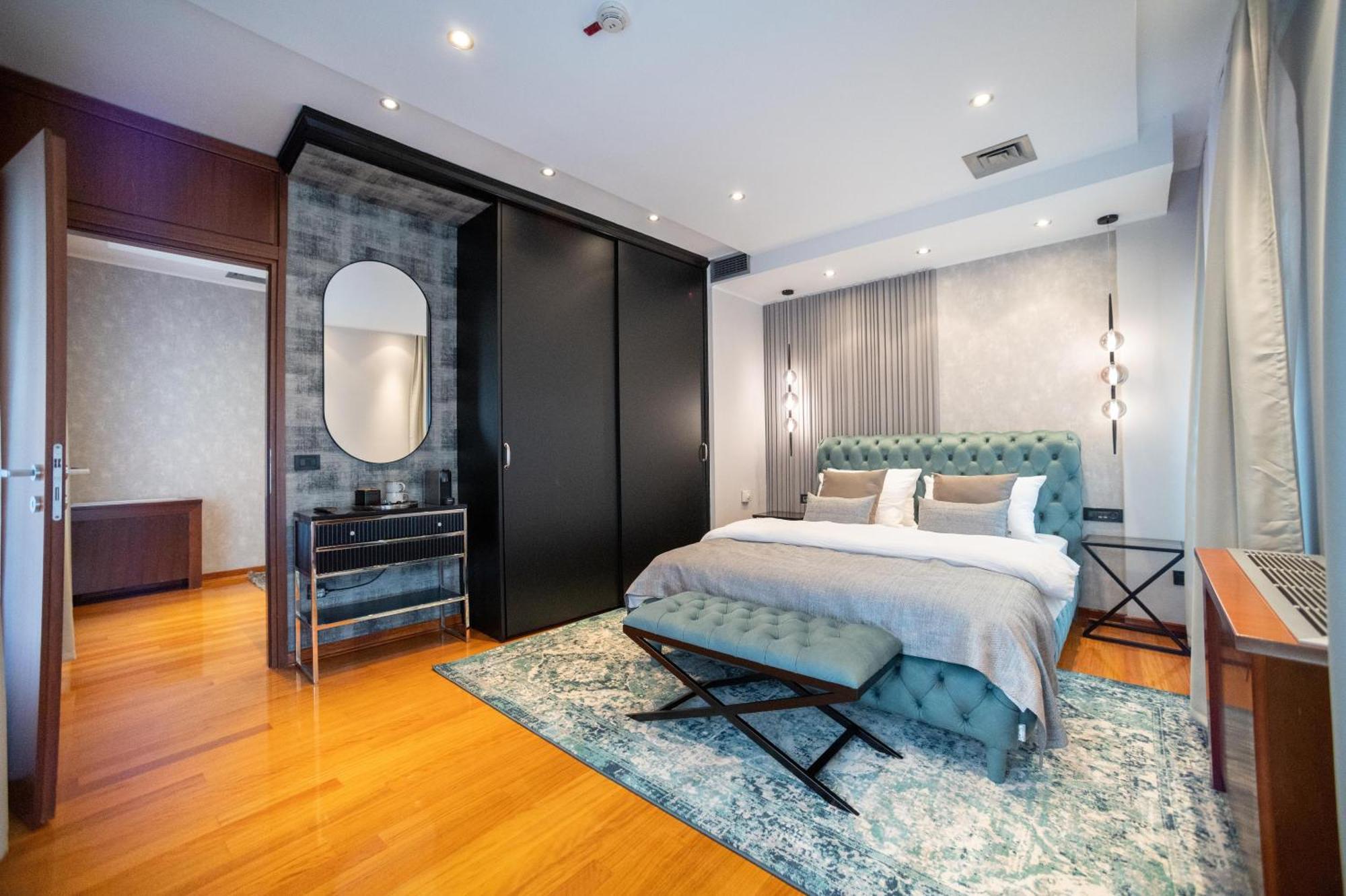 Natali Luxury Suites- Mini Rooms เบลเกรด ภายนอก รูปภาพ