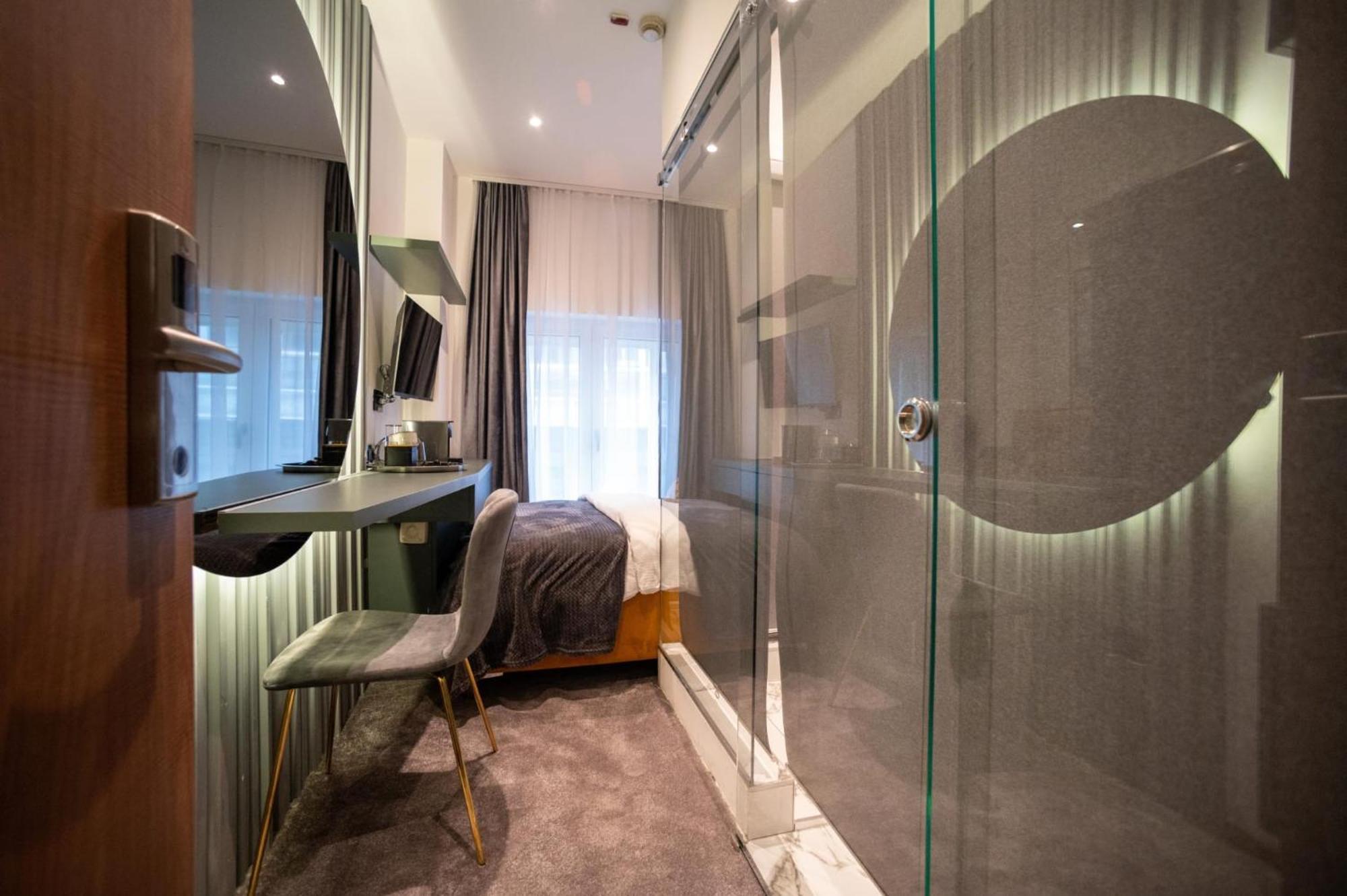 Natali Luxury Suites- Mini Rooms เบลเกรด ห้อง รูปภาพ